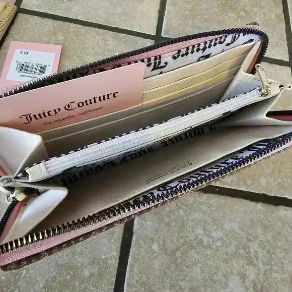 Juicy Couture Pretty Bow Large Zipper Around Wallet - Picture 4 of 5